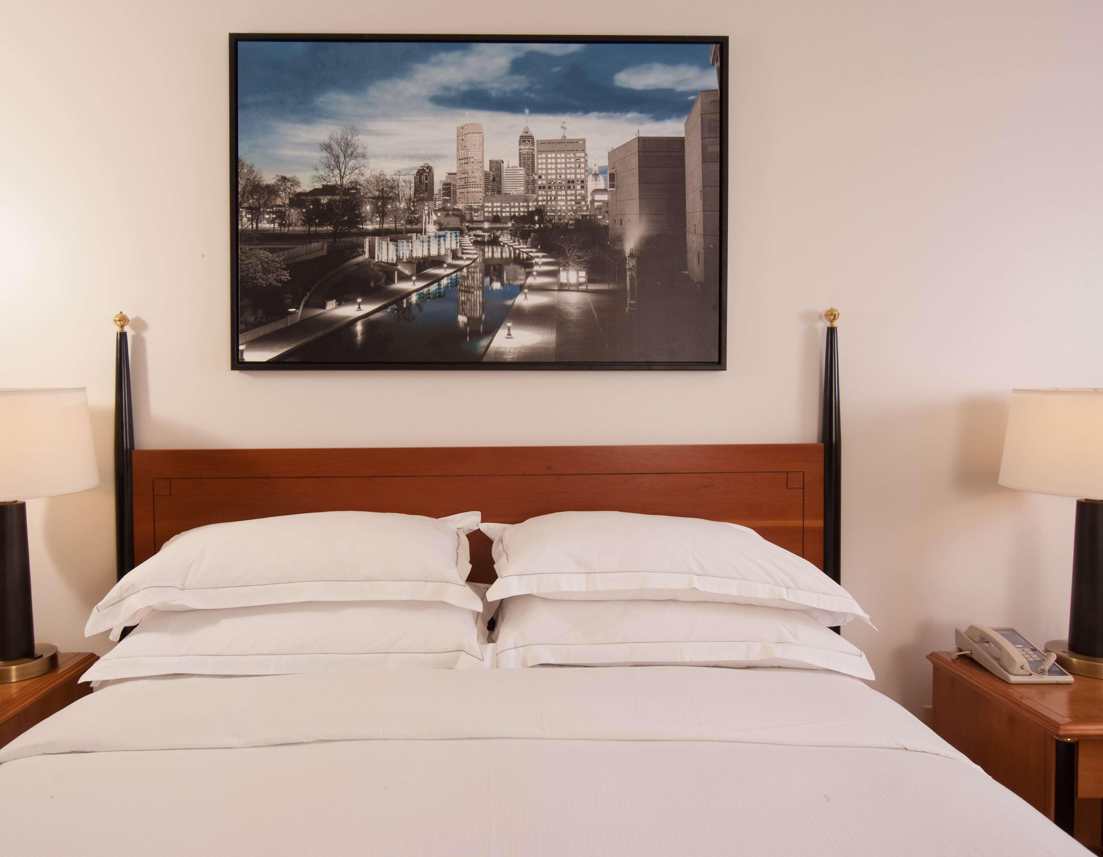 Hilton Indianapolis Hotel & Suites Eksteriør billede